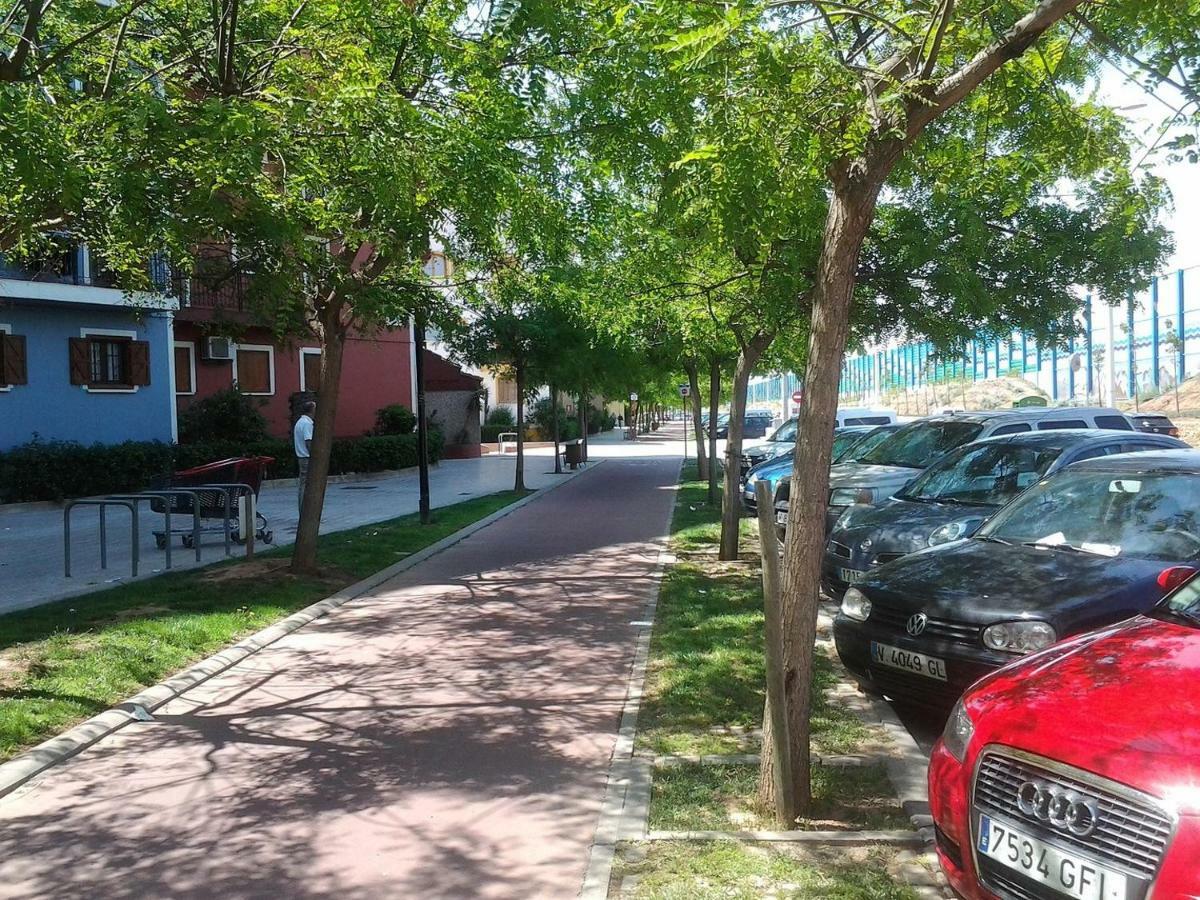 Valencia, Ideally Located 3Bed-2Bath Apart.Few Mints Walk From Beach,Pool,Shop. Port Saplaya Eksteriør bilde
